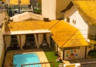 Suites   en  Hostel,con  Piscina.