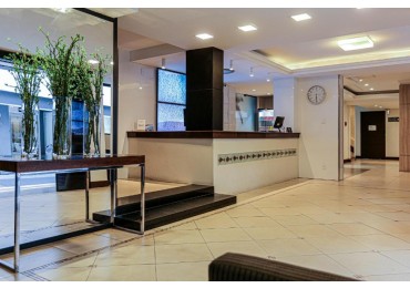 Hotel 3* a (0.50) mtrs del mar 