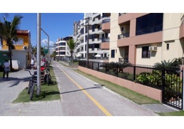 Depto (03) dorm. Meia Praia en Beira Mar